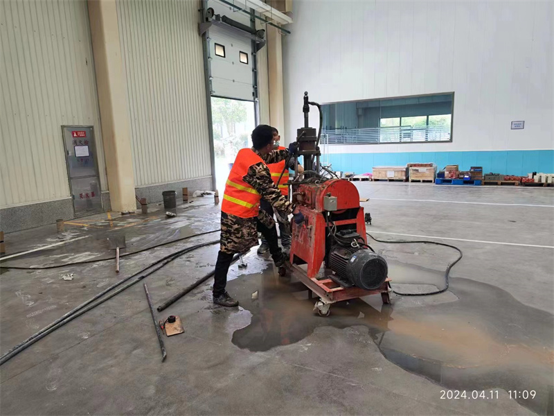 林州厂房地面下沉塌陷注浆加固施工